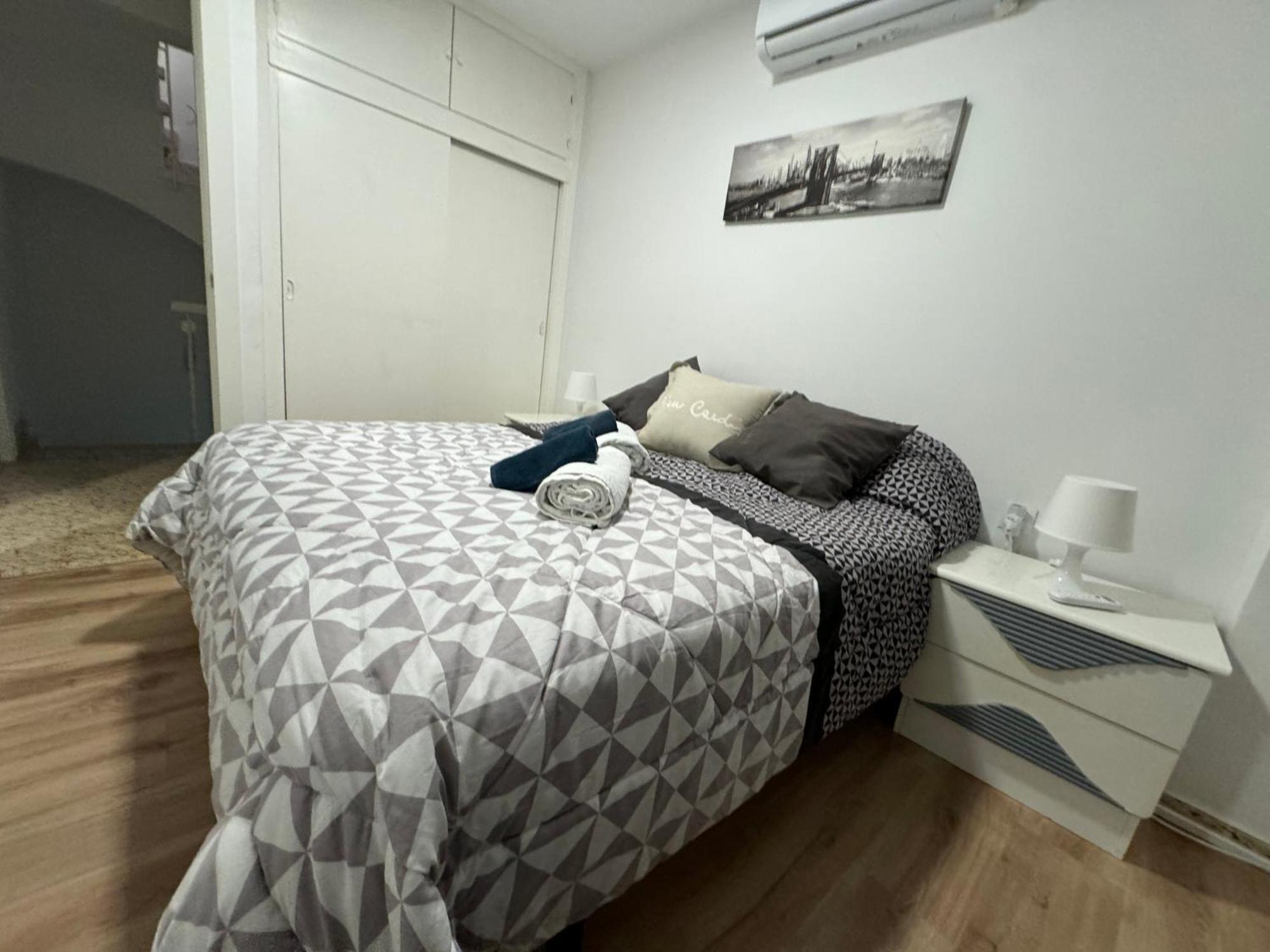 Malaga Beach, Pedregalejo Apt.4/6 2 Hab. Zewnętrze zdjęcie
