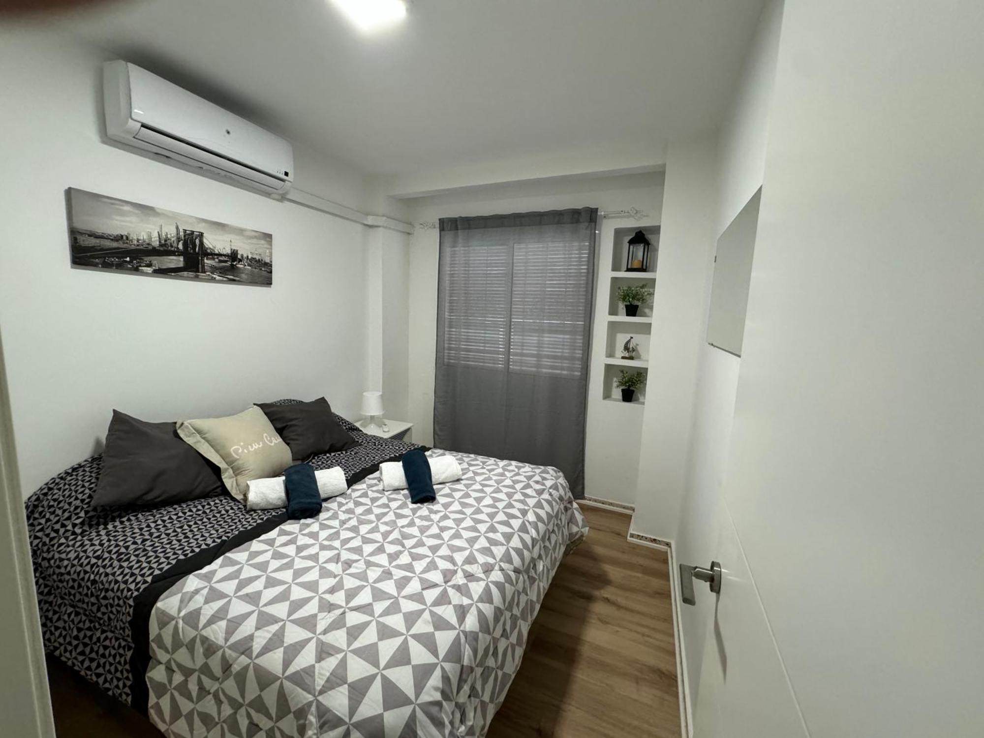 Malaga Beach, Pedregalejo Apt.4/6 2 Hab. Zewnętrze zdjęcie